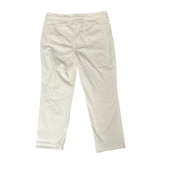 Chico's White Girlfriend Slim Leg Crop Jeans Size 14 - Picture 2 of 5